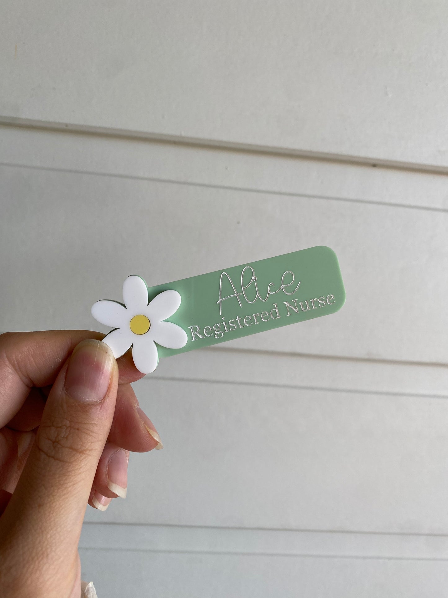 Daisy Name Badge